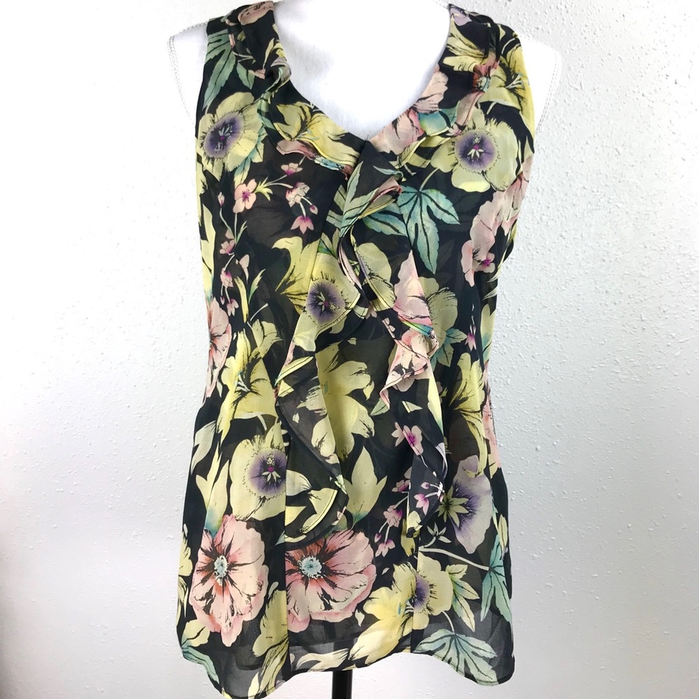 Cabi sleeveless shirt